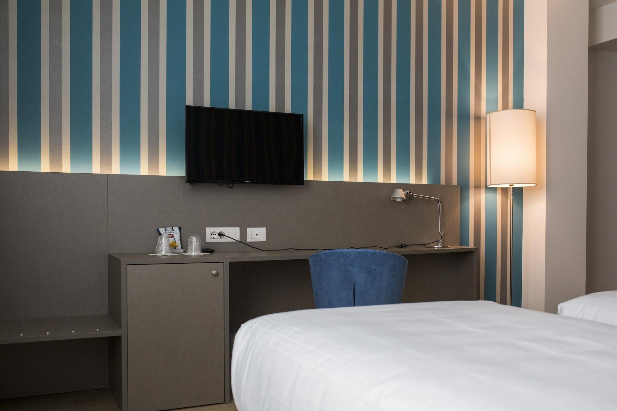Diamante MHotel Collegno Bagian luar foto